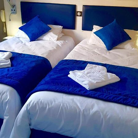 Hotel Les Alizes Puget-Théniers Екстериор снимка